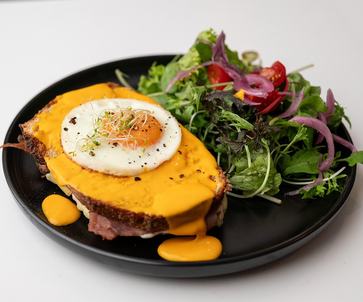 Croque Madame - Fluffy's Cafe & Brunch Budapest