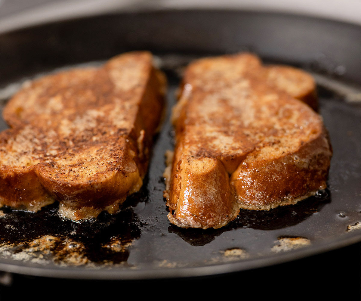 Sweet French Toast | Fluffy's Cafe & Brunch Budapest